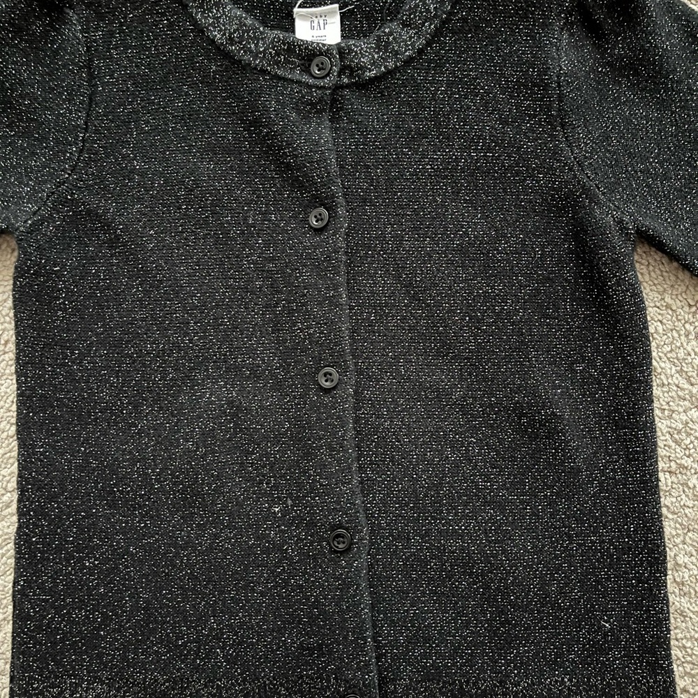 Two GAP Sweaters - Picture 3 of 15